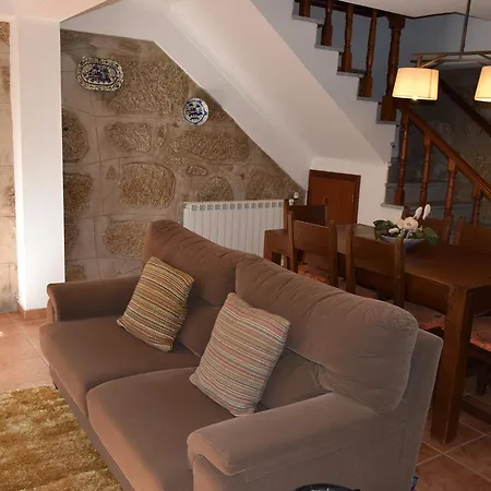 Casa Do Chao Do Ribeiro Tatil Evi